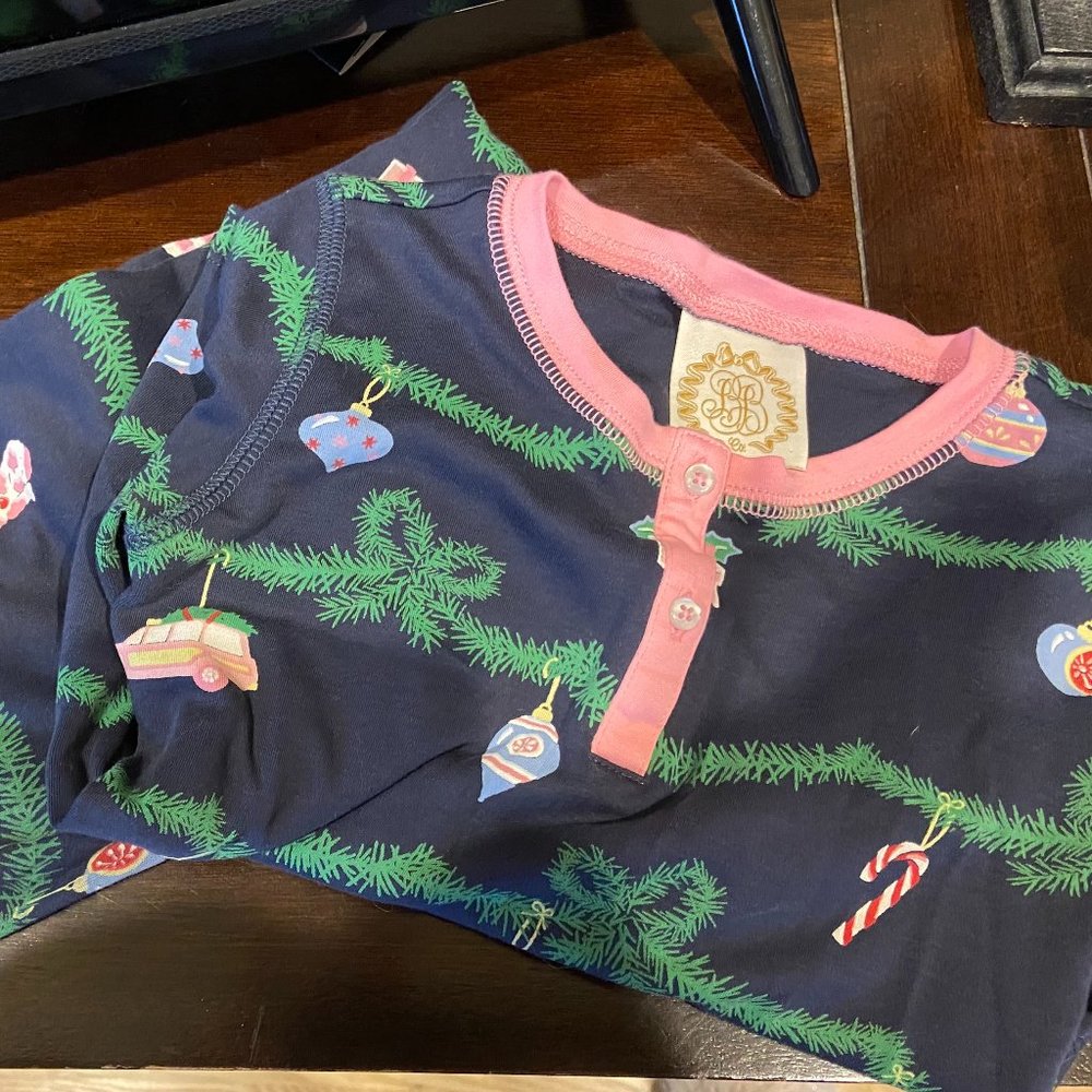 TBBC Christmas Pajamas - size 6 girls. EUC